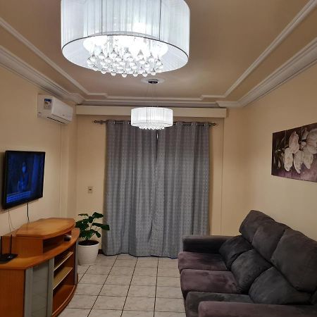 Balneário CamboriúApartamento 2 Quartos Central Diferenciadoアパートメント エクステリア 写真