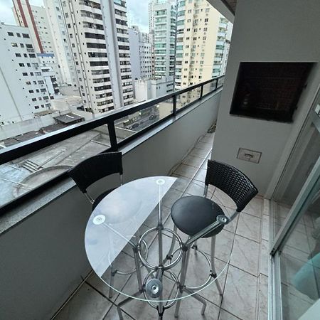 Balneário CamboriúApartamento 2 Quartos Central Diferenciadoアパートメント エクステリア 写真