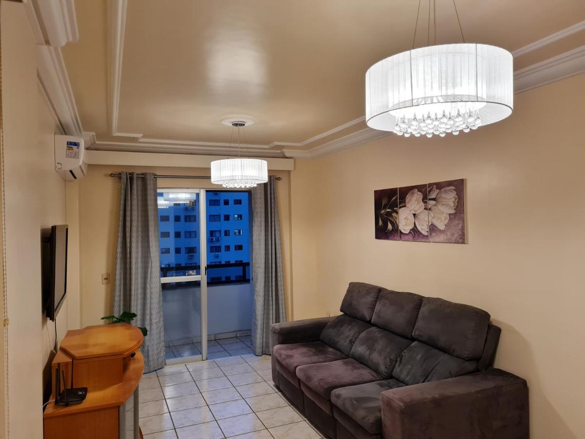 Balneário CamboriúApartamento 2 Quartos Central Diferenciadoアパートメント エクステリア 写真
