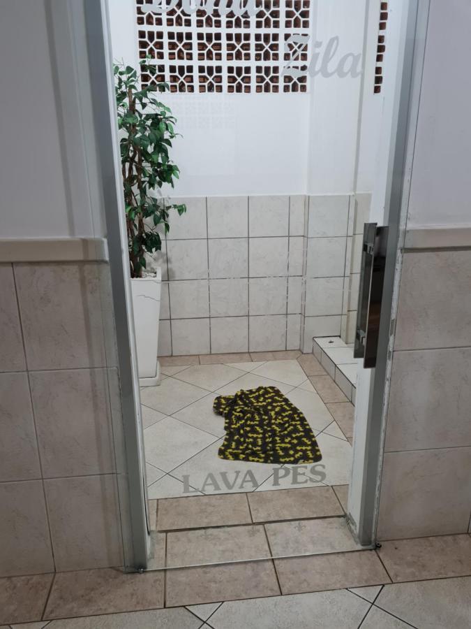Balneário CamboriúApartamento 2 Quartos Central Diferenciadoアパートメント エクステリア 写真